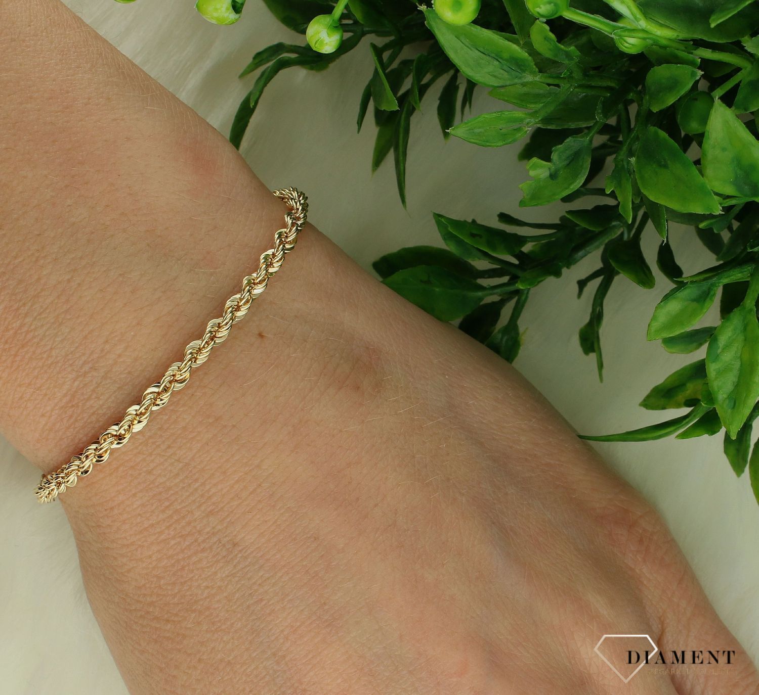 Złota bransoletka damska 585 klasyczna splot kordel 3 mm DIA-BRA-11432-060-585 3mm. Złota bransoletka damska. Złota bransoletka o splocie kordel. Złota bransoletka klasyczna. Złota damska bransoletka na prezent (2).jpg